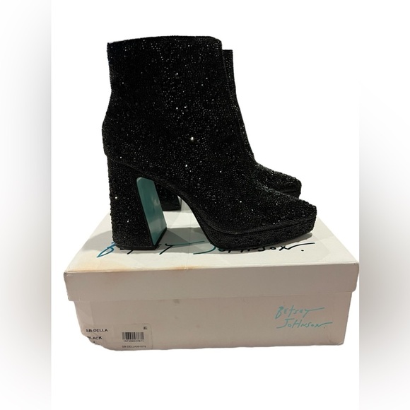 NIB Betsey Johnson Della Black Rhinestone Booties size 7.5 - Picture 3 of 8